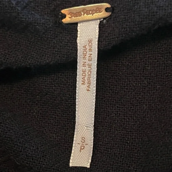 Free People Women’s small black short sleeve blazer with matching skirt - Picture 8 of 14